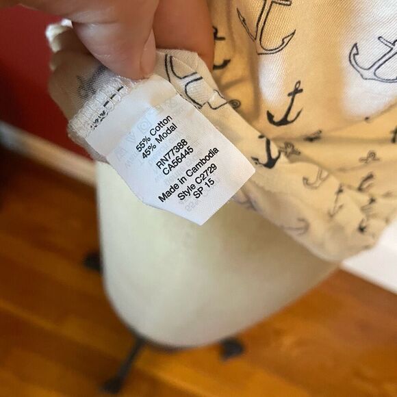 J CREW | cream with navy anchors tank top XS - Picture 7 of 7